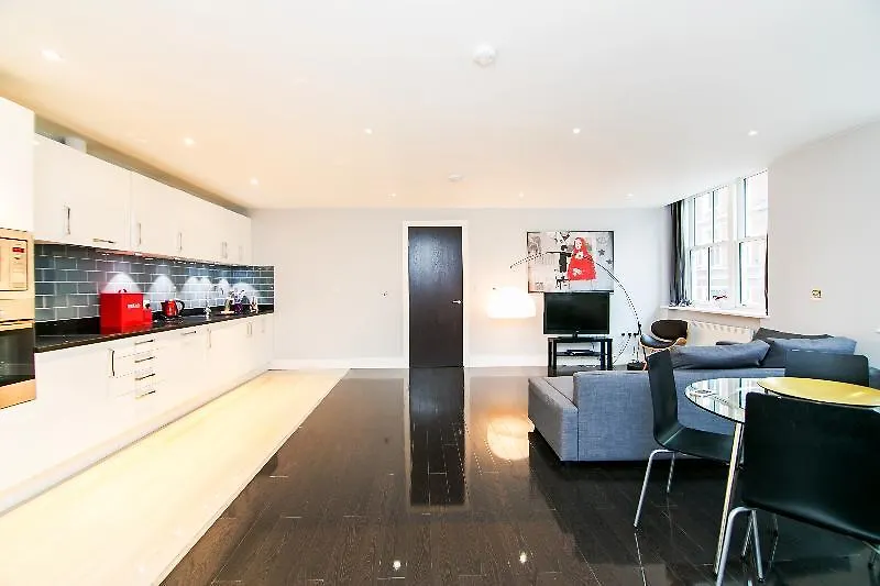 Oyo Home 142 Middlesex St 1 Bed London